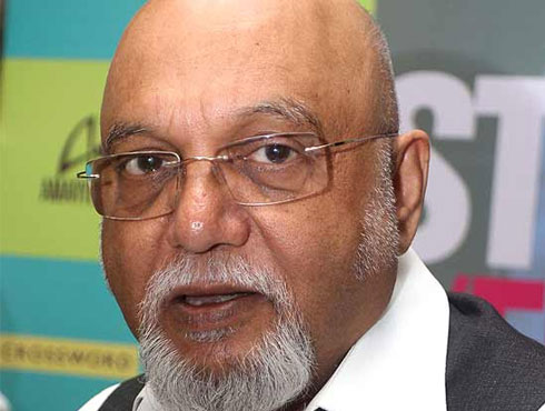 প্রীতীশ নন্দী, প্রযোজক