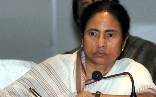 রাজ্যের আর্থনীতি ছবিটা বদলের লক্ষ্যেই সিঙ্গাপুর সফর মুখ্যমন্ত্রীর রাজ্যের আর্থনীতি ছবিটা বদলের লক্ষ্যেই সিঙ্গাপুর সফর মুখ্যমন্ত্রীর