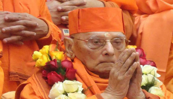 সন্ন্যাসীর হূদয়ে ছিল এক রসিক মানুষ সন্ন্যাসীর হূদয়ে ছিল এক রসিক মানুষ