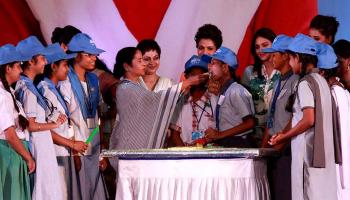 বাংলার কন্যাশ্রীদের নিয়ে বিশ্বজয়ের উদযাপন করতে চান মুখ্যমন্ত্রী, জুলাইতেই অনুষ্ঠান হবে নেতাজি ইন্ডোরে বাংলার কন্যাশ্রীদের নিয়ে বিশ্বজয়ের উদযাপন করতে চান মুখ্যমন্ত্রী, জুলাইতেই অনুষ্ঠান হবে নেতাজি ইন্ডোরে