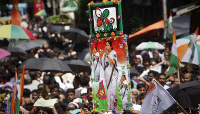 শহিদ দিবসে মঞ্চ আলো করবেন তারারা শহিদ দিবসে মঞ্চ আলো করবেন তারারা
