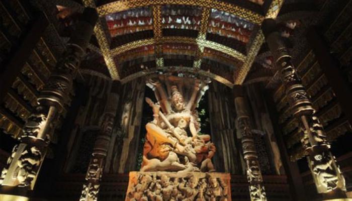 মন্ত্রিসভার পুজোর লড়াই মন্ত্রিসভার পুজোর লড়াই