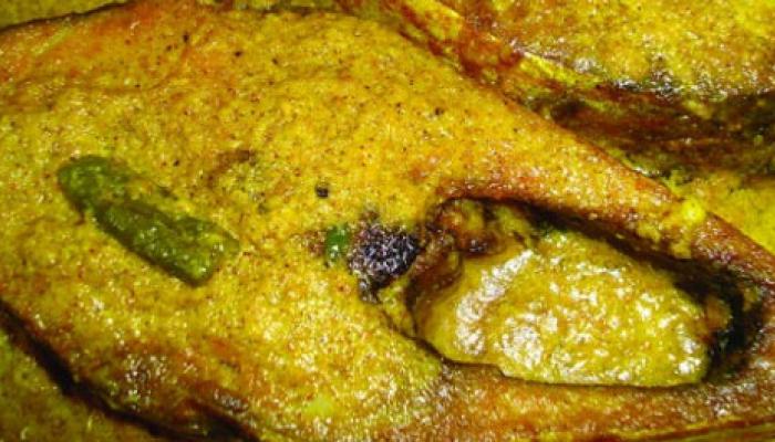 আহেলির ইলিশ উৎসবে মেতেছে শহর আহেলির ইলিশ উৎসবে মেতেছে শহর