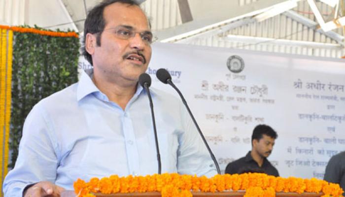 স্বাধীনতা দিবসের মঞ্চেই ঘুরে দাঁড়ানোর শপথ প্রদেশ কংগ্রেসের স্বাধীনতা দিবসের মঞ্চেই ঘুরে দাঁড়ানোর শপথ প্রদেশ কংগ্রেসের