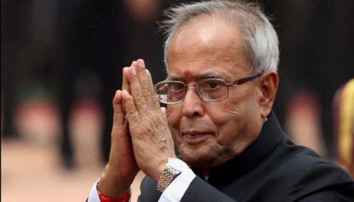 দুদিনের ঠাসা কর্মসূচি নিয়ে রাজ্যে রাষ্ট্রপতি দুদিনের ঠাসা কর্মসূচি নিয়ে রাজ্যে রাষ্ট্রপতি