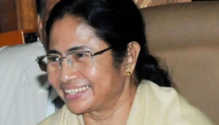 মালয়েশিয় শিল্প প্রতিনিধিদের সঙ্গে বৈঠক মুখ্যমন্ত্রীর, বাণিজ্যিক যোগাযোগ বাড়ার সম্ভাবনাচ মালয়েশিয় শিল্প প্রতিনিধিদের সঙ্গে বৈঠক মুখ্যমন্ত্রীর, বাণিজ্যিক যোগাযোগ বাড়ার সম্ভাবনাচ