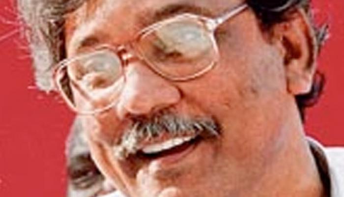 কমরেড সৈফুদ্দিন চৌধুরীকে শেষ শ্রদ্ধা ডান-বাম সব দলেরই কমরেড সৈফুদ্দিন চৌধুরীকে শেষ শ্রদ্ধা ডান-বাম সব দলেরই