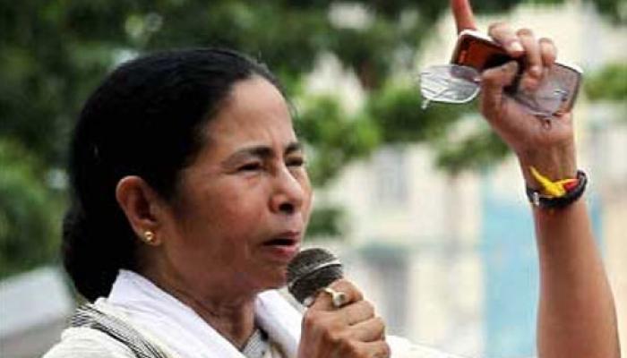 পুর উন্নয়নকে নির্বাচনি প্রচারের হাতিয়ার করার বার্তা মমতার পুর উন্নয়নকে নির্বাচনি প্রচারের হাতিয়ার করার বার্তা মমতার