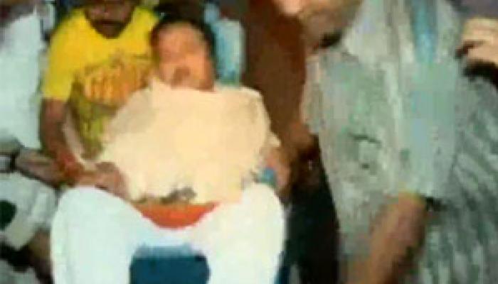 সারদাকাণ্ডে মদন মিত্রকে দ্বিতীয়বার নোটিস সিবিআইয়ের, বুধবার হাজিরার নির্দেশ সারদাকাণ্ডে মদন মিত্রকে দ্বিতীয়বার নোটিস সিবিআইয়ের, বুধবার হাজিরার নির্দেশ