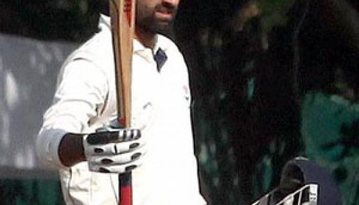 মুম্বইকে হারিয়ে রঞ্জি ট্রফিতে ঐতিহাসিক জয় জম্মু-কাশ্মীরের মুম্বইকে হারিয়ে রঞ্জি ট্রফিতে ঐতিহাসিক জয় জম্মু-কাশ্মীরের