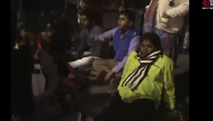মদন মিত্রের গ্রেফতারির 'প্রতিবাদ', দিনভর তৃণমূলের দাদাগিরির সাক্ষী শহর মদন মিত্রের গ্রেফতারির 'প্রতিবাদ', দিনভর তৃণমূলের দাদাগিরির সাক্ষী শহর