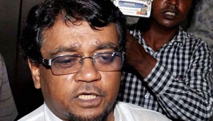 তার বিরুদ্ধে রিপোর্ট আইবি-র হাতে, তাও কীভাবে রাজ্যসভার টিকিট পেলেন ইমরান? তার বিরুদ্ধে রিপোর্ট আইবি-র হাতে, তাও কীভাবে রাজ্যসভার টিকিট পেলেন ইমরান?