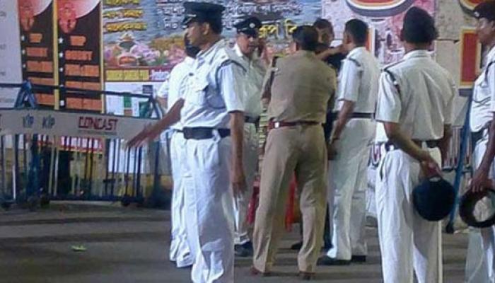 বেঙ্গালুরুর পর হাই অ্যালার্ট জারি কলকাতায়, তবে কতটা সতর্ক মহানগর? বেঙ্গালুরুর পর হাই অ্যালার্ট জারি কলকাতায়, তবে কতটা সতর্ক মহানগর?