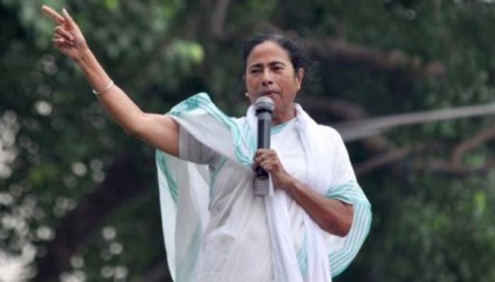 পুরভোটকে পাখির চোখ করেই পরিবহণে চালকের আসনে মুখ্যমন্ত্রী পুরভোটকে পাখির চোখ করেই পরিবহণে চালকের আসনে মুখ্যমন্ত্রী