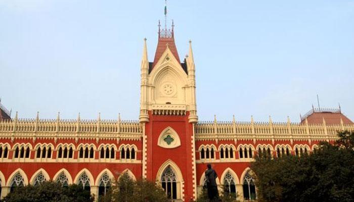 রাজ্যপালের প্রশংসা, মুখ্যমন্ত্রীর গর্বের বেলুন চুপসে গেল আদালতের ভর্ত্সনায় রাজ্যপালের প্রশংসা, মুখ্যমন্ত্রীর গর্বের বেলুন চুপসে গেল আদালতের ভর্ত্সনায়