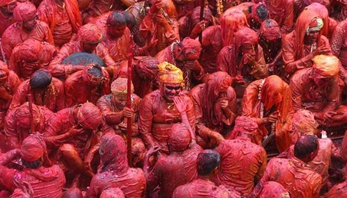 রঙ বদলায় হোলি রঙ বদলায় হোলি