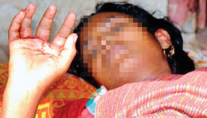 সাত্তোরকাণ্ডে চার্জশিট পেশ সিআইডি-র, উঠছে পক্ষপাতিত্বের অভিযোগ সাত্তোরকাণ্ডে চার্জশিট পেশ সিআইডি-র, উঠছে পক্ষপাতিত্বের অভিযোগ