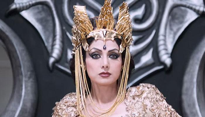 ইউটিউবে ভাইরাল শ্রীদেবীর পুলি ইউটিউবে ভাইরাল শ্রীদেবীর পুলি