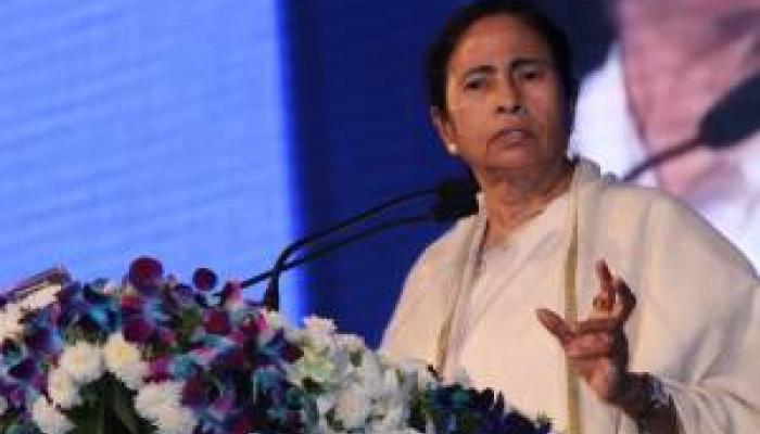 মুখ্যমন্ত্রীর ডাকা শততম প্রশাসনিক বৈঠক বয়কট বিরোধীদের মুখ্যমন্ত্রীর ডাকা শততম প্রশাসনিক বৈঠক বয়কট বিরোধীদের