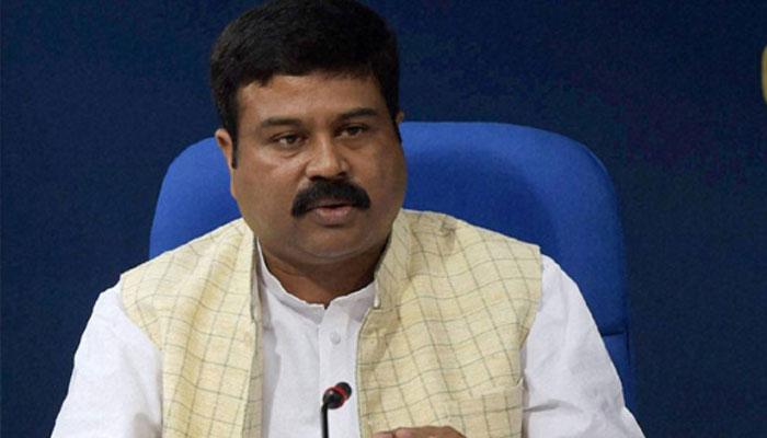 ব্যাপম দুর্নীতিতে জড়িত থাকার অভিযোগ অস্বীকার ধর্মেন্দ্র প্রধানের, পদত্যাগ দাবি কংগ্রেসের ব্যাপম দুর্নীতিতে জড়িত থাকার অভিযোগ অস্বীকার ধর্মেন্দ্র প্রধানের, পদত্যাগ দাবি কংগ্রেসের
