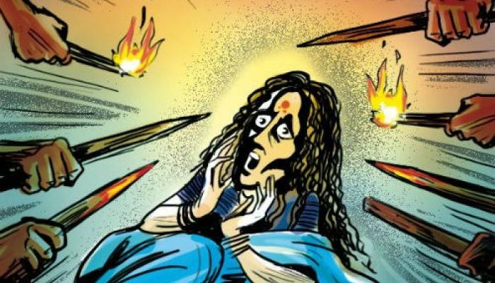 মধ্যযুগীয় বর্বরতা: অসমে ডাইনি অপবাদে শিরশ্ছেদ করা হল প্রৌঢ়ার মধ্যযুগীয় বর্বরতা: অসমে ডাইনি অপবাদে শিরশ্ছেদ করা হল প্রৌঢ়ার