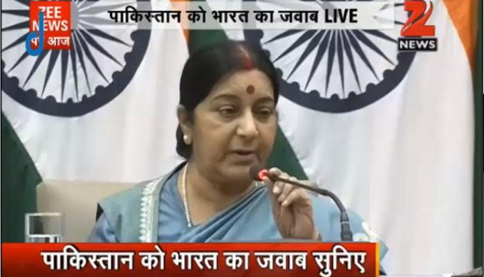 এনএসএ বৈঠক নিয়ে সীমান্তের দুই পারে চাপানউতোর তুঙ্গে, ভেস্তেই যাবে কি বৈঠক? চলছে জল্পনা এনএসএ বৈঠক নিয়ে সীমান্তের দুই পারে চাপানউতোর তুঙ্গে, ভেস্তেই যাবে কি বৈঠক? চলছে জল্পনা