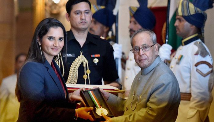 রাজীব খেলরত্ন পুরস্কার পেলেন সানিয়া মির্জা রাজীব খেলরত্ন পুরস্কার পেলেন সানিয়া মির্জা