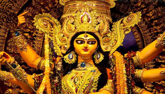 হিট পুজো-ফ্লপ পুজো নিয়ে ধুন্ধুমার কোচবিহার হিট পুজো-ফ্লপ পুজো নিয়ে ধুন্ধুমার কোচবিহার
