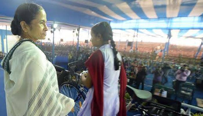 ভোটের আগে জঙ্গলমহলে মুখ্যমন্ত্রীর স্টেজ রিহার্সাল ভোটের আগে জঙ্গলমহলে মুখ্যমন্ত্রীর স্টেজ রিহার্সাল