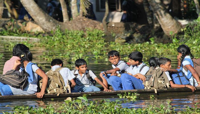 ১০০% প্রাথমিক শিক্ষা অর্জনে ভারতের প্রথম সফল রাজ্য হল কেরল ১০০% প্রাথমিক শিক্ষা অর্জনে ভারতের প্রথম সফল রাজ্য হল কেরল
