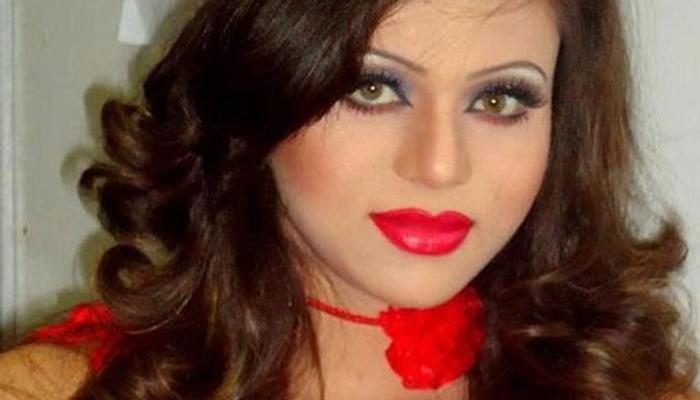 নিজের পঞ্চম বিয়েতে দারুণ সাজ অভিনেত্রীর নিজের পঞ্চম বিয়েতে দারুণ সাজ অভিনেত্রীর