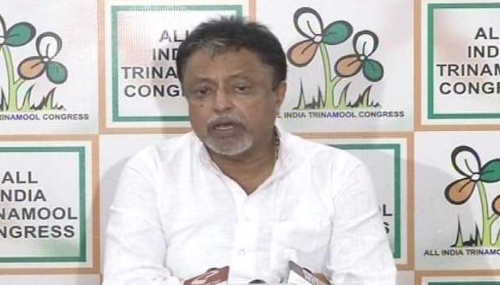 মুকুল রায়ের ওপর নির্বাচন কমিশনকে সন্তুষ্ট করার ভার দিল তৃণমূল মুকুল রায়ের ওপর নির্বাচন কমিশনকে সন্তুষ্ট করার ভার দিল তৃণমূল