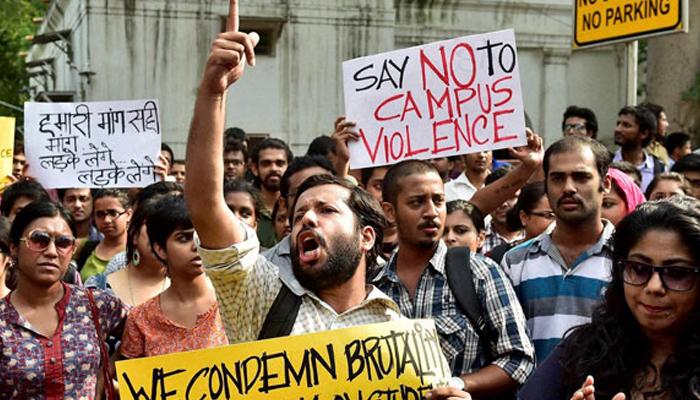 'কাশ্মীর ও মনিপুরের আজাদি! আফজল গুরু ও গিলানির সমর্থনে স্লোগান', বিতর্কে যাদবপুর 'কাশ্মীর ও মনিপুরের আজাদি! আফজল গুরু ও গিলানির সমর্থনে স্লোগান', বিতর্কে যাদবপুর