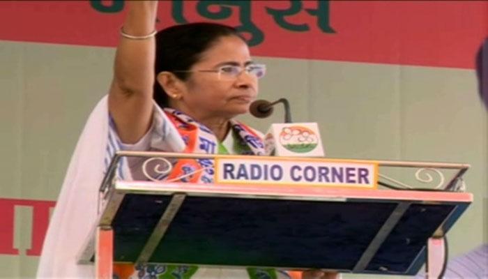 পাহাড়ে ঘাসফুল ফোটাতে মরিয়া তৃণমূলনেত্রী পাহাড়ে ঘাসফুল ফোটাতে মরিয়া তৃণমূলনেত্রী