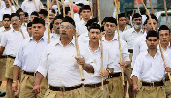 বিজয়া দশমী থেকে বদলাচ্ছে আরএসএসের ইউনিফর্ম বিজয়া দশমী থেকে বদলাচ্ছে আরএসএসের ইউনিফর্ম