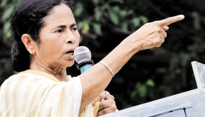 প্রথম দফা ভোটের আগে আক্রমণাত্মক মুডে মুখ্যমন্ত্রী প্রথম দফা ভোটের আগে আক্রমণাত্মক মুডে মুখ্যমন্ত্রী