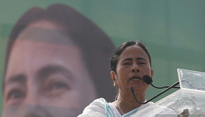 ভোটের পর কংগ্রেসের সাইন বোর্ডও বন্ধ হয়ে যাবে বলে কটাক্ষ মমতার ভোটের পর কংগ্রেসের সাইন বোর্ডও বন্ধ হয়ে যাবে বলে কটাক্ষ মমতার