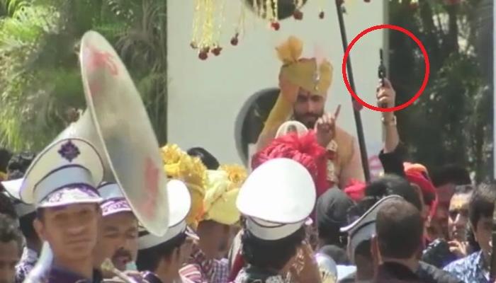 জাদেজার বিয়েতে চলল গুলি, এল পুলিস জাদেজার বিয়েতে চলল গুলি, এল পুলিস