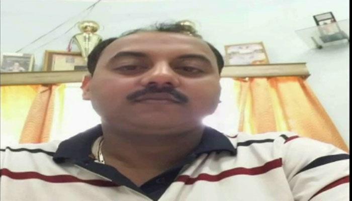 সরিয়ে দেওয়া হল শান্তিপুর থানার ওসি পার্থ রায়কে সরিয়ে দেওয়া হল শান্তিপুর থানার ওসি পার্থ রায়কে