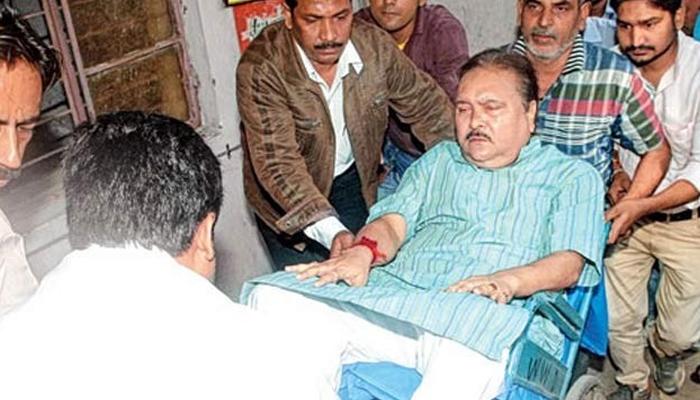 মদন মিত্রের চিকিত্সায় মেডিক্যাল বোর্ড গঠন এসএসকেএমের, শ্বাসকষ্ট থাকায় তাঁকে অক্সিজেন দেওয়া হচ্ছে মদন মিত্রের চিকিত্সায় মেডিক্যাল বোর্ড গঠন এসএসকেএমের, শ্বাসকষ্ট থাকায় তাঁকে অক্সিজেন দেওয়া হচ্ছে