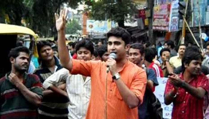 পিস্তলের বাঁট দিয়ে সিপিএম কর্মীর মাথায় আঘাত, অভিযুক্ত তৃণমূল, উত্তপ্ত কসবা পিস্তলের বাঁট দিয়ে সিপিএম কর্মীর মাথায় আঘাত, অভিযুক্ত তৃণমূল, উত্তপ্ত কসবা