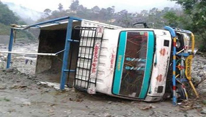 দাবানলের পর মেঘভাঙা বৃষ্টি উত্তরাখণ্ডে, বন্ধ হল বদ্রীনাথ হাইওয়ে দাবানলের পর মেঘভাঙা বৃষ্টি উত্তরাখণ্ডে, বন্ধ হল বদ্রীনাথ হাইওয়ে