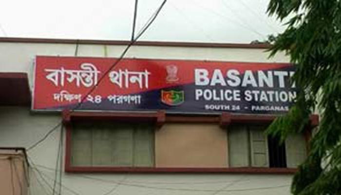 যৌন নিগ্রহের পর বালিকাকে খুনের ঘটনায় ধুন্ধুমার বাসন্তী থানায় যৌন নিগ্রহের পর বালিকাকে খুনের ঘটনায় ধুন্ধুমার বাসন্তী থানায়