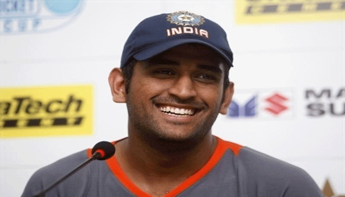 পুনেকে ভরাডুবির হাত থেকে রক্ষা করলেন 'মিস্টার কুল' পুনেকে ভরাডুবির হাত থেকে রক্ষা করলেন 'মিস্টার কুল'