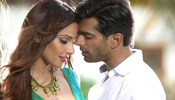 করণকে কেন বিয়ে করলেন? ব্যাখ্যা দিলেন বিপাশা করণকে কেন বিয়ে করলেন? ব্যাখ্যা দিলেন বিপাশা