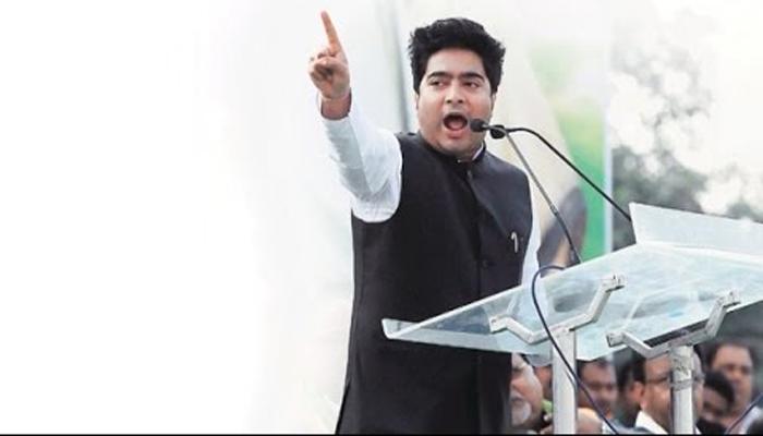 ৯ দিনের অন্তরাল ছেড়ে প্রকাশ্যে এলেন অভিষেক বন্দ্যোপাধ্যায় ৯ দিনের অন্তরাল ছেড়ে প্রকাশ্যে এলেন অভিষেক বন্দ্যোপাধ্যায়