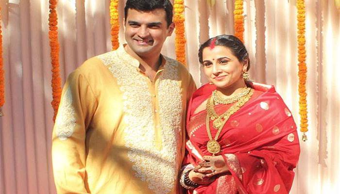 স্বামীর সঙ্গে এই কারণে একসঙ্গে কাজ করেন না বিদ্যা বালান স্বামীর সঙ্গে এই কারণে একসঙ্গে কাজ করেন না বিদ্যা বালান