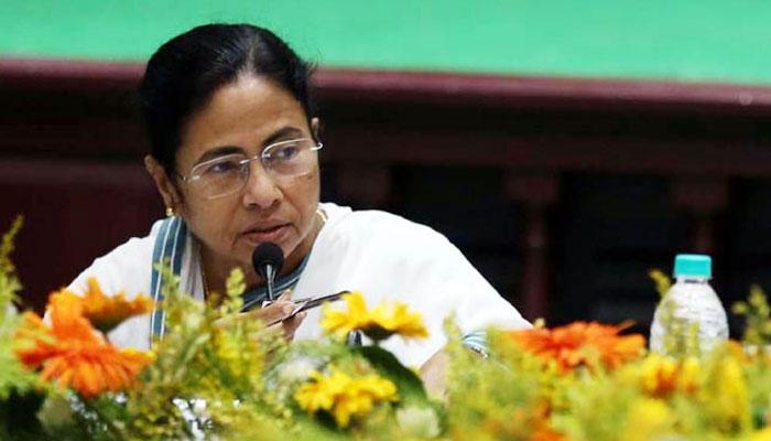 শিল্পমহলকে বার্তা মুখ্যমন্ত্রীর, 'কথা না বলে কাজ করুন' শিল্পমহলকে বার্তা মুখ্যমন্ত্রীর, 'কথা না বলে কাজ করুন'