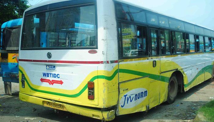 JNNURM প্রকল্পের বিপুল টাকা ঋণ নিয়ে বিপাকে বাস মালিকরা JNNURM প্রকল্পের বিপুল টাকা ঋণ নিয়ে বিপাকে বাস মালিকরা
