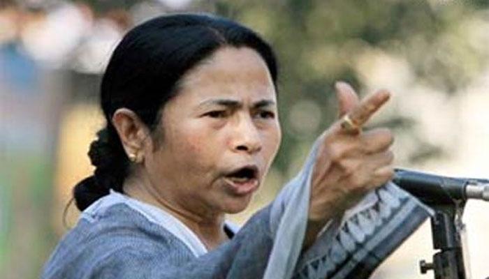 তৃণমূল বিধায়কের পাশে বসেই মুখ্যমন্ত্রীর নির্দেশ খারিজ করে দিল আলু ব্যবসায়ী সংগঠন! তৃণমূল বিধায়কের পাশে বসেই মুখ্যমন্ত্রীর নির্দেশ খারিজ করে দিল আলু ব্যবসায়ী সংগঠন!